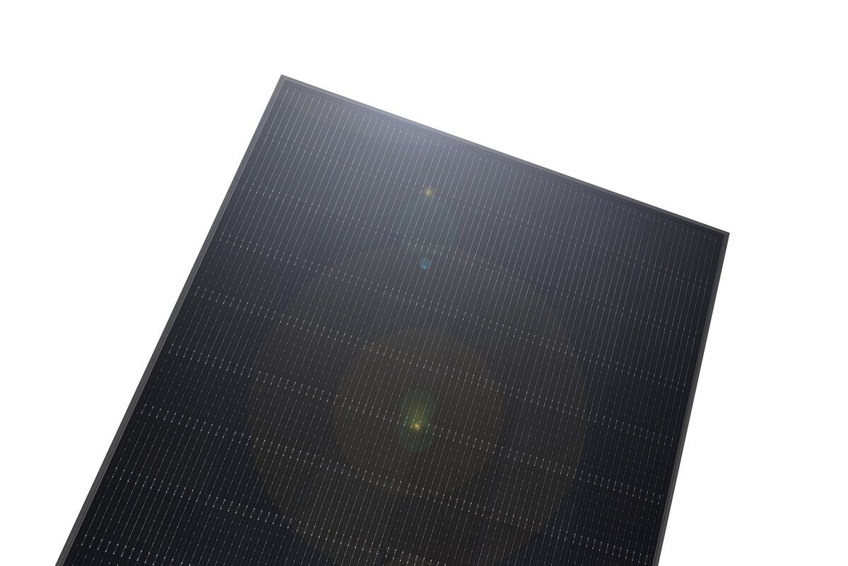 Sunergetic to install 15,000 Qcells solar panels on 1,500 homes in ...